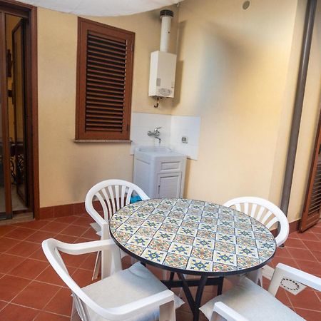 Corallo Holiday House Acitrezza Ачитреца Екстериор снимка